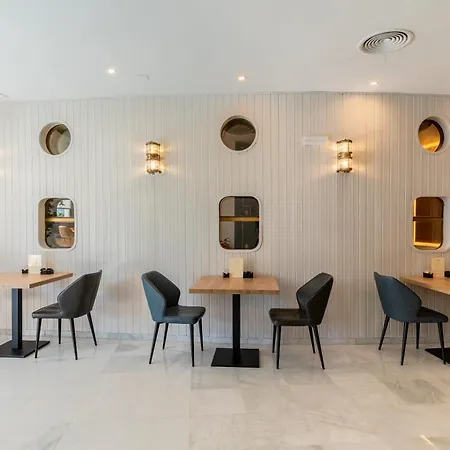 Hacienda Santa Barbara מלון קאסטילייחה דה לה קווסטה