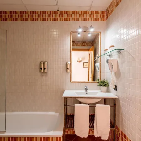 Hotel Hacienda Santa Barbara
